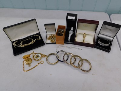 Lot 2193 - A quantity of costume jewellery, to include...