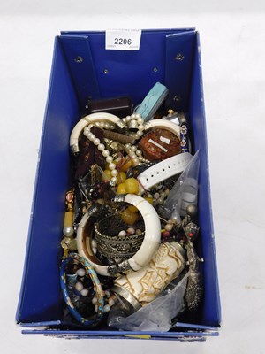 Lot 2206 - A quantity of costume jewellery, to include a...