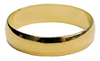 Lot 93 - An 18ct gold wedding band, size L, 2.2g.
