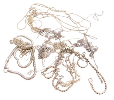 Lot 742 - Assorted silver and white metal neck...