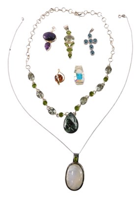 Lot 646 - Assorted Indian and other gem and paste set...