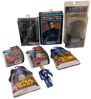 Lot 319 - Star Wars and Terminator action figures,...