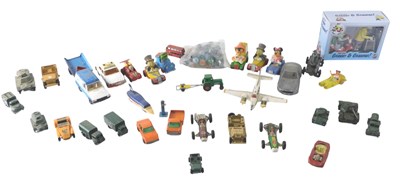 Lot 260 - A quantity of diecast vehicles, to include...