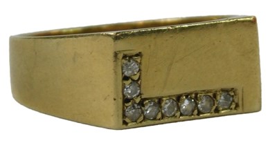Lot 22 - A 9ct gold and diamond gentleman's ring, the...