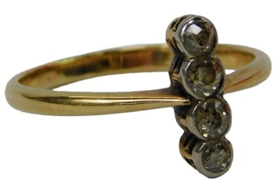 Lot 34 - A Victorian diamond ring, the four rose-cut...