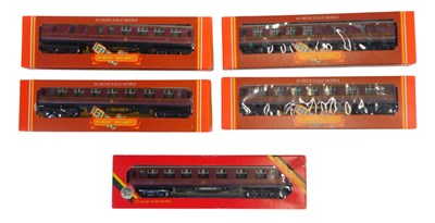 Lot 454 - Hornby Railways OO gauge rolling...