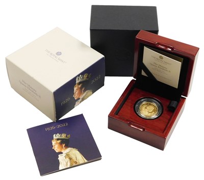 Lot 106 - A Royal Mint Her Majesty The Queen Elizabeth...