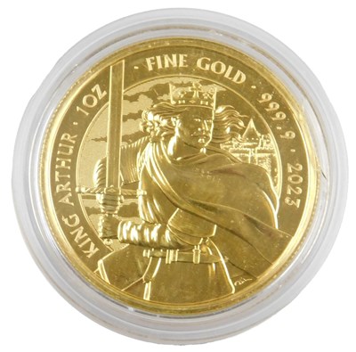 Lot 202 - An Elizabeth II gold one hundred pounds one...