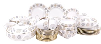 Lot 34 - A Spode porcelain Gothic pattern dinner and...