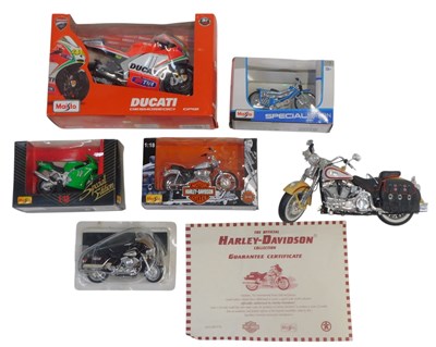Lot 618 - Maisto and other boxed and unboxed...