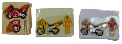 Lot 637 - Bandai Power Rangers Yellow Ranger Thunder...