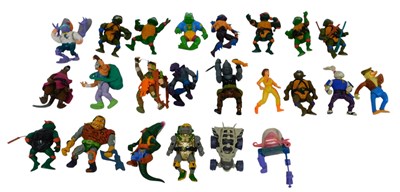 Lot 640 - Various Teenage Mutant Hero Turtle figures,...
