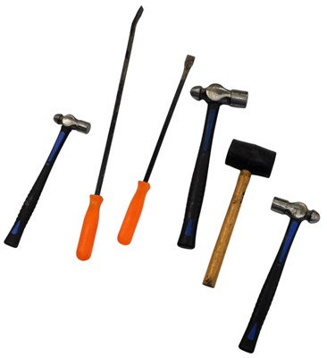 Lot 85L - Various panel hammers, wrecking bars, etc. (a...