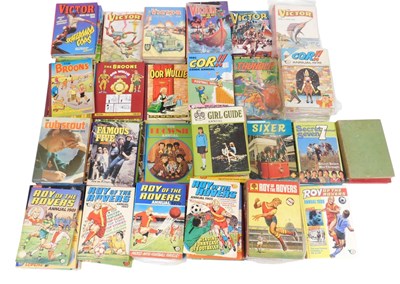 Lot 257 - Assorted boy's and girl's annuals, including...