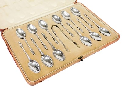 Lot 125 - A set of twelve Edward VII silver apostle...