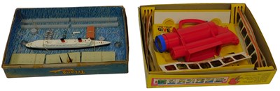 Lot 650 - A Tri-ang Ships Minic RMS Queen Elizabeth...