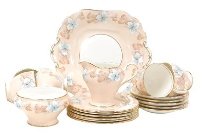Lot 427 - An Aynsley porcelain Trillium pattern...