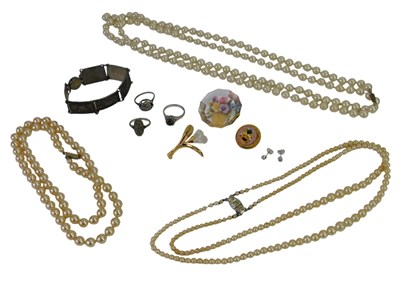 Lot 459 - A group of costume jewellery, to include pearl...