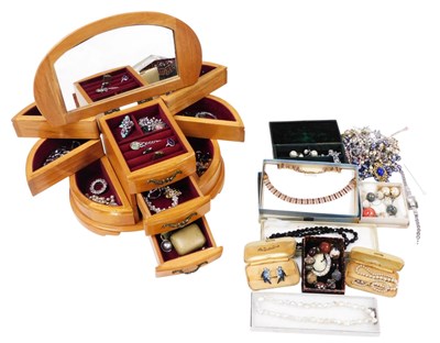 Lot 420 - Silver and costume jewellery, including rings,...