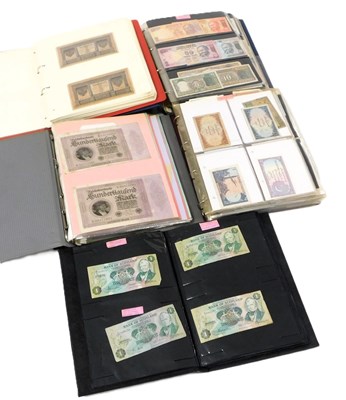 Lot 525 - World bank notes, including Italy, Japan,...