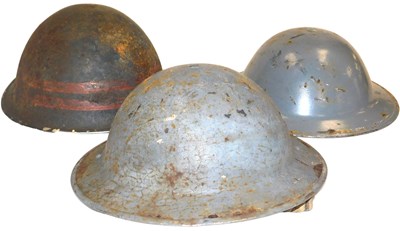 Lot 543 - Two WWII Air Force Defence helmets, and a...