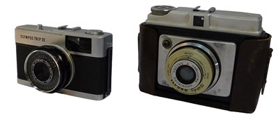 Lot 129 - An Olympus Trip 35 camera, model number...