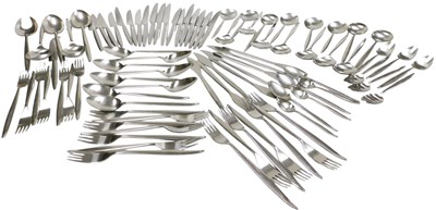 Lot 632 - Assorted Wostenholme Montecarlo stainless...