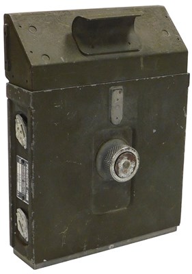 Lot 644 - A World War II M6 periscope, by The...