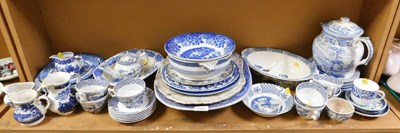Lot 2054 - A group of blue and white pottery, to include...