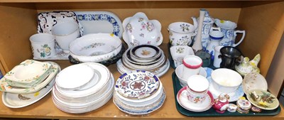 Lot 2076 - General household effects, to include part...