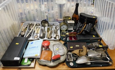 Lot 2151 - Various loose flatware, together with carriage...