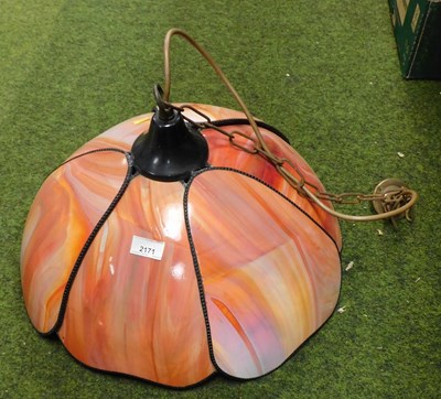 Lot 2171 - A petalated glass ceiling light, in marbled...