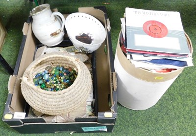 Lot 2200 - Various 45rpm singles, together with pottery...