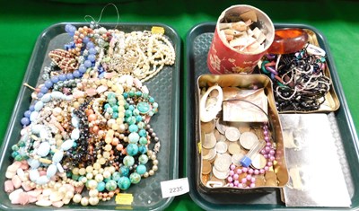 Lot 2235 - Costume jewellery, to include beaded necklaces,...