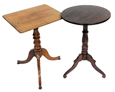 Lot 699 - A late Georgian mahogany tilt top occasional...