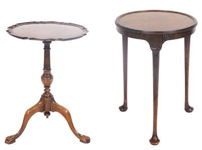 Lot 714 - A Georgian style mahogany wine table, with a...