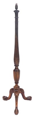 Lot 754 - An early 20thC mahogany standard lamp, with a...