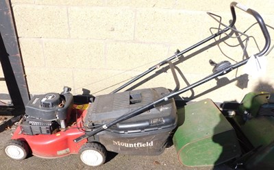 Lot 1019 - A Mountfield SP454 self propelled petrol lawn...