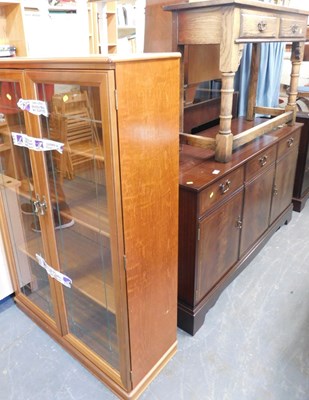 Lot 1077 - A group of furniture, to include an oak side...