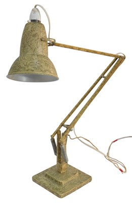 Lot 495 - A Herbert Terry & Son Anglepoise lamp, with...