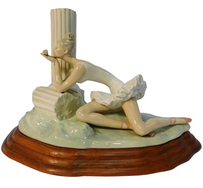 Lot 501 - A Spanish porcelain figure group in the style...