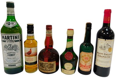 Lot 510 - A group of alcohol, to include The Famous...