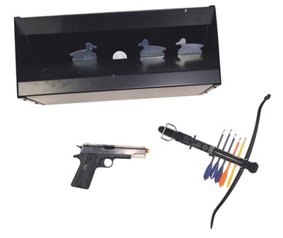 Lot 242 - A Stinger P311 8mm BB gun, in the form of a...