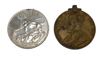 Lot 299 - A pair of medal discs, consisting of Special...