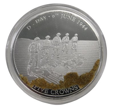 Lot 342 - A Bradford Exchange Five Crowns for Five...