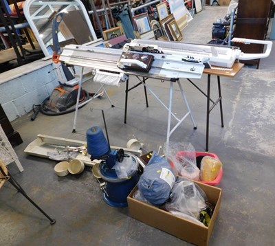 Lot 1562 - A Pfaff duomatic 80 system Passar color...