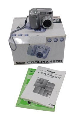 Lot 578 - A Nikon Coolpix 4300 digital camera, etc.