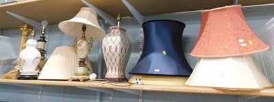 Lot 2003 - A quantity of lamps, to include onyx and gilt...
