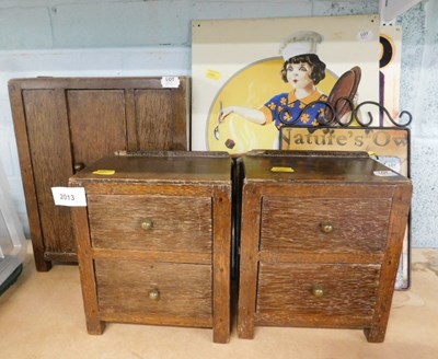 Lot 2013 - A quantity of oak doll's house furniture, to...
