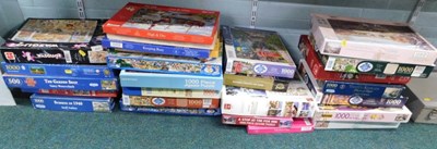 Lot 2029 - A quantity of jigsaws, to include Counting...